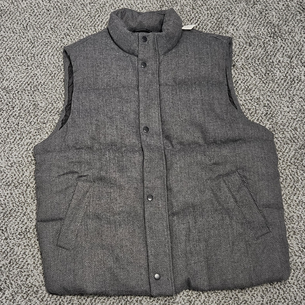 NWT: Men's Old Navy Frost Free Vest - Large - Picture 11 of 12